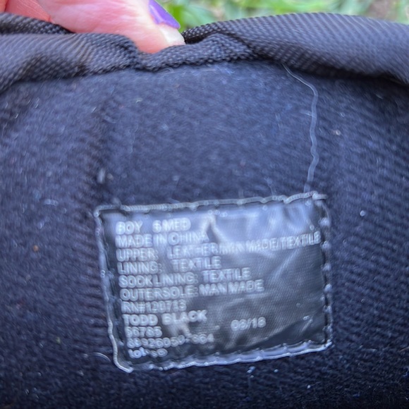 Big boys size 5 totes winter boots - Picture 3 of 4